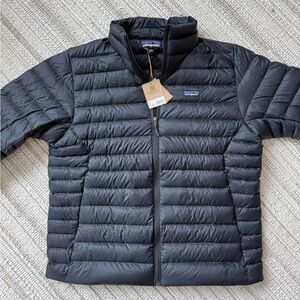 Patagonia Men’s Down sweater - Goose down puffer black NWT size XL jacket